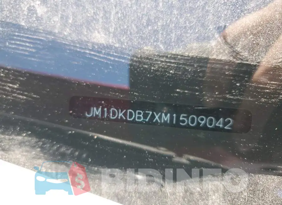 JM1DKDB7XM1509042 Photo# 12