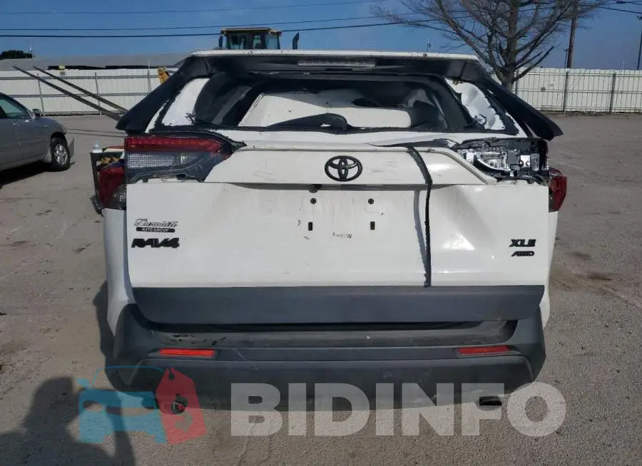 2T3P1RFV8PW337945 Photo# 6