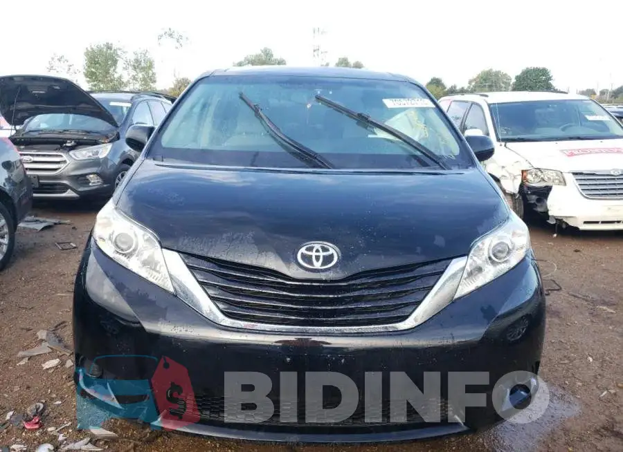 5TDKK3DCXGS747329 Photo# 5