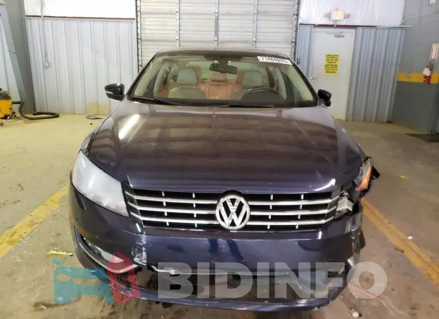 1VWCS7A32EC032783 Photo# 5