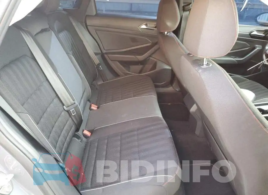 3VW5T7BU2KM201238 Photo# 10