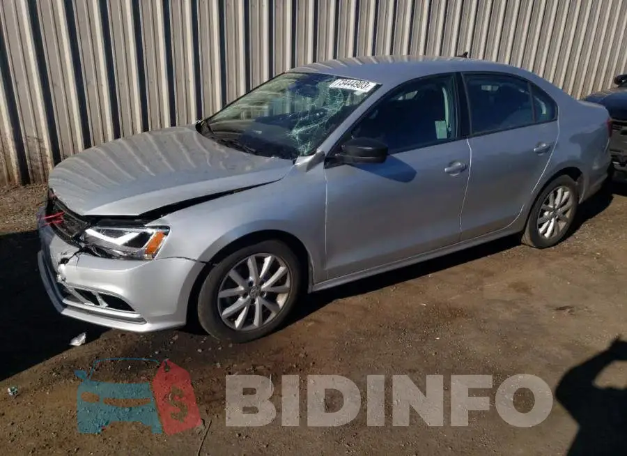3VWD17AJ2FM331518 Photo# 1