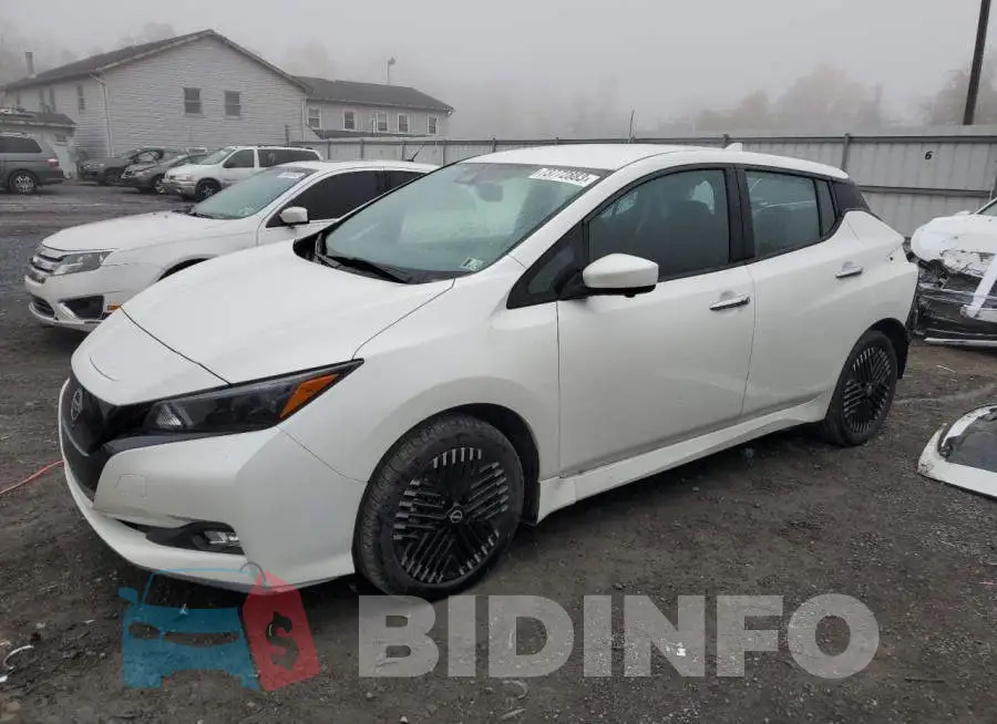 1N4CZ1CV4PC552826 Photo# 1