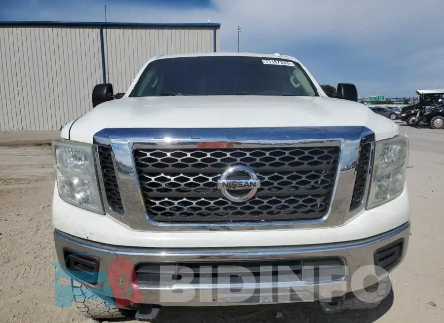 1N6BA1F32HN507362 Photo# 5