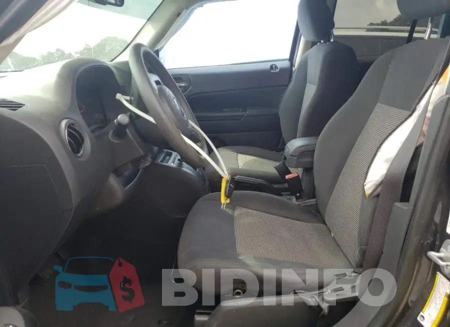 1C4NJRBB2ED810803 Photo# 7