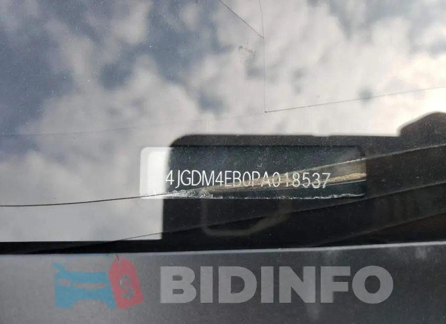 4JGDM4EB0PA018537 Photo# 13