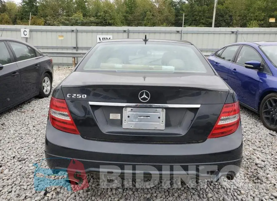 WDDGF4HB5ER305383 Photo# 6