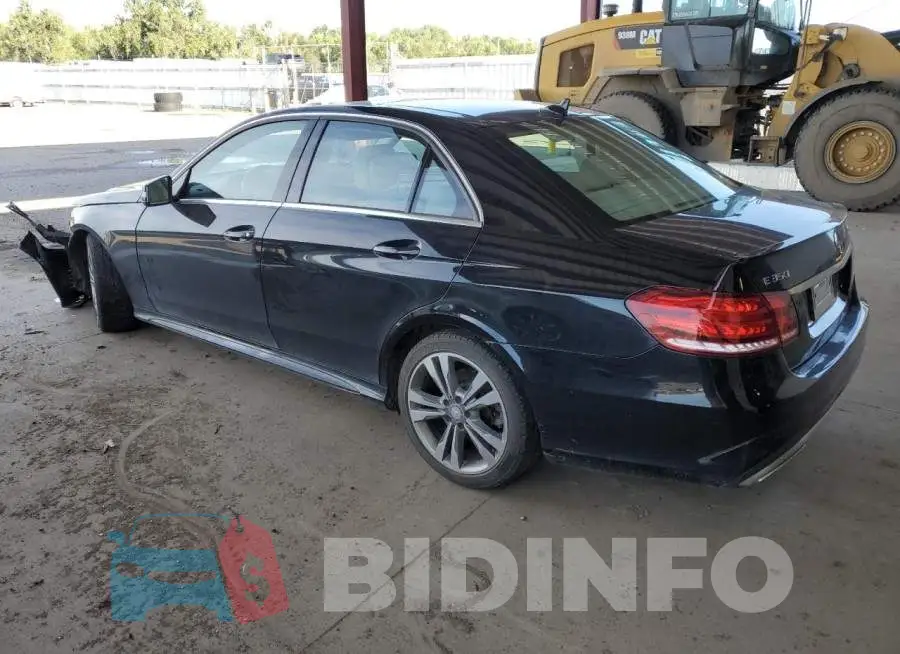 WDDHF8JB2GB181641 Photo# 2