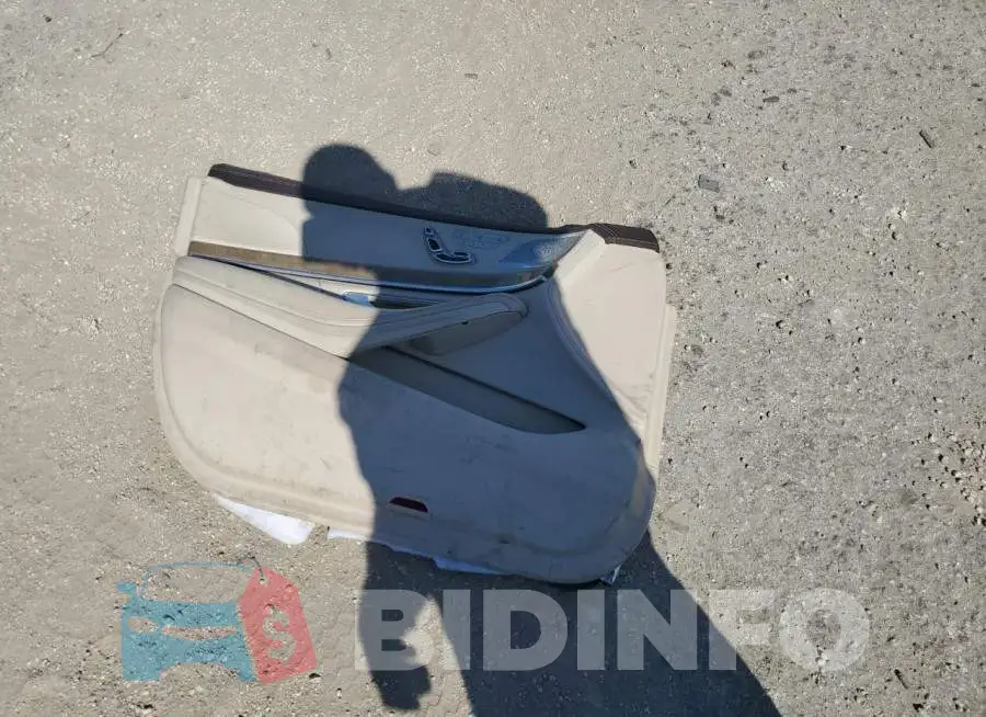WDDUG8FB4FA149668 Photo# 12