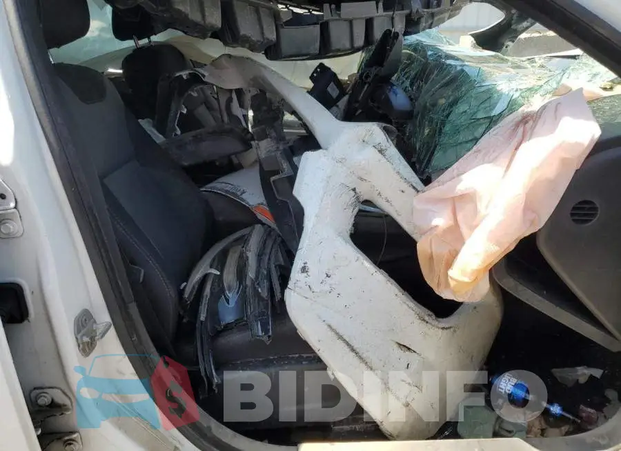 2C3CDXBG5FH840028 Photo# 5
