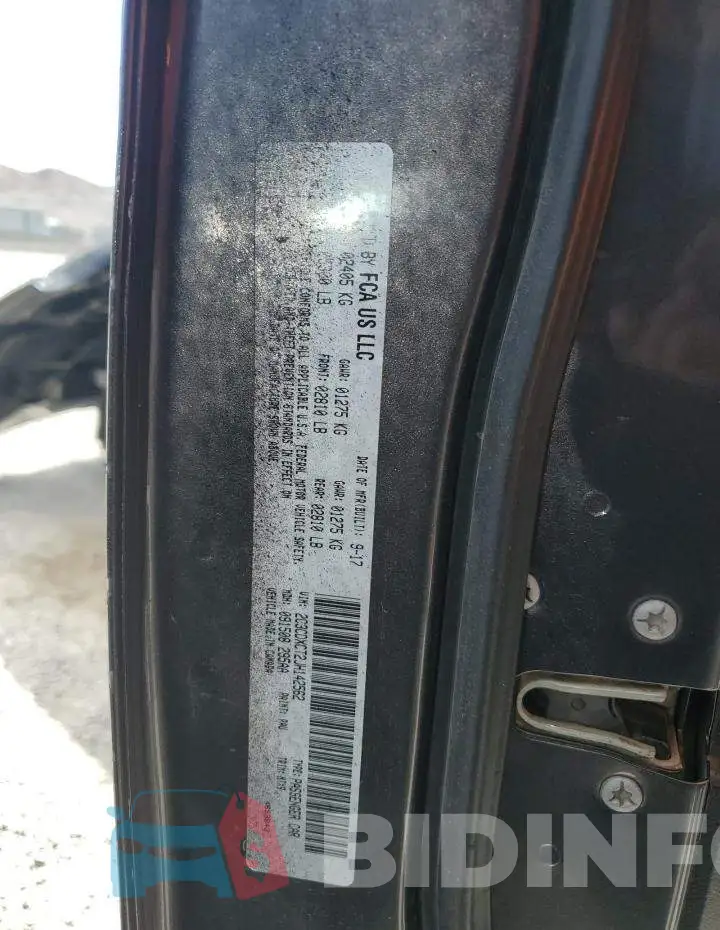2C3CDXCT2JH142562 Photo# 13