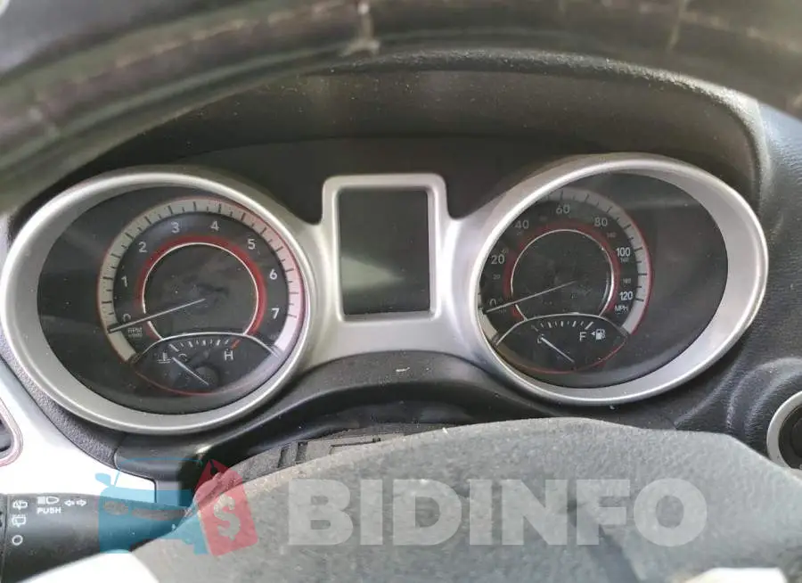 3C4PDCBG9GT181028 Photo# 9