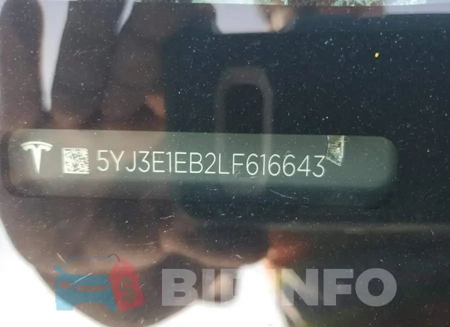 5YJ3E1EB2LF616643 Photo# 12