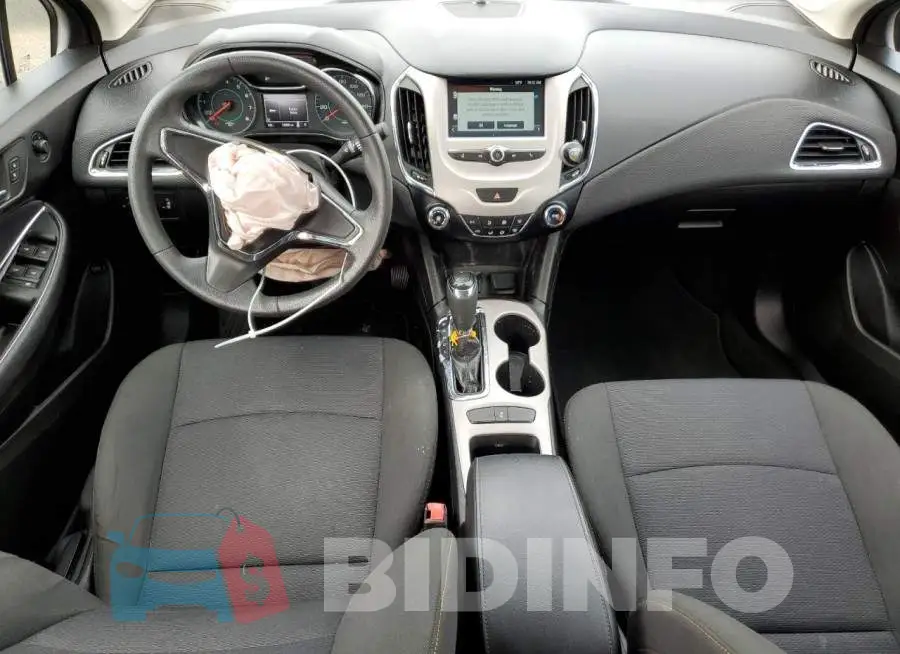 1G1BC5SM9J7187513 Photo# 8