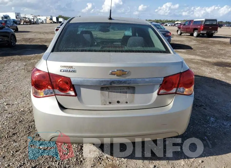 1G1PA5SH1E7252133 Photo# 6