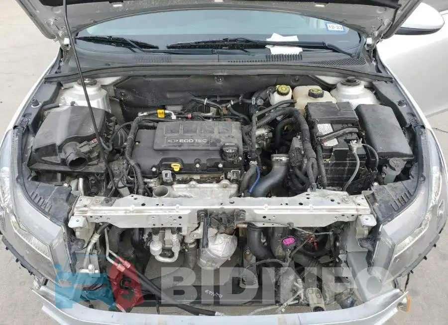 1G1PE5SB3G7197588 Photo# 11