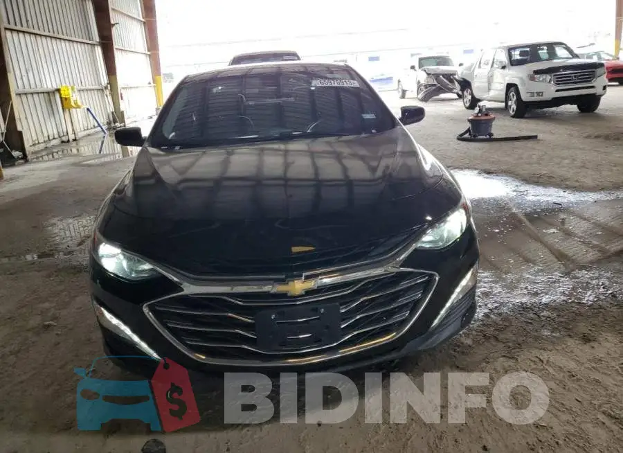 1G1ZD5ST4LF092319 Photo# 5
