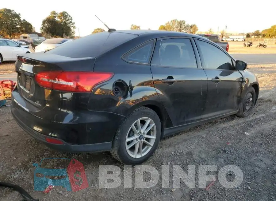 1FADP3F26FL239802 Photo# 3
