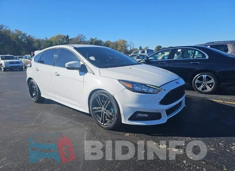 1FADP3L91JL299514 Photo# 1