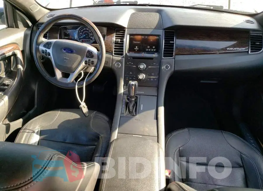 1FAHP2F88FG168725 Photo# 8