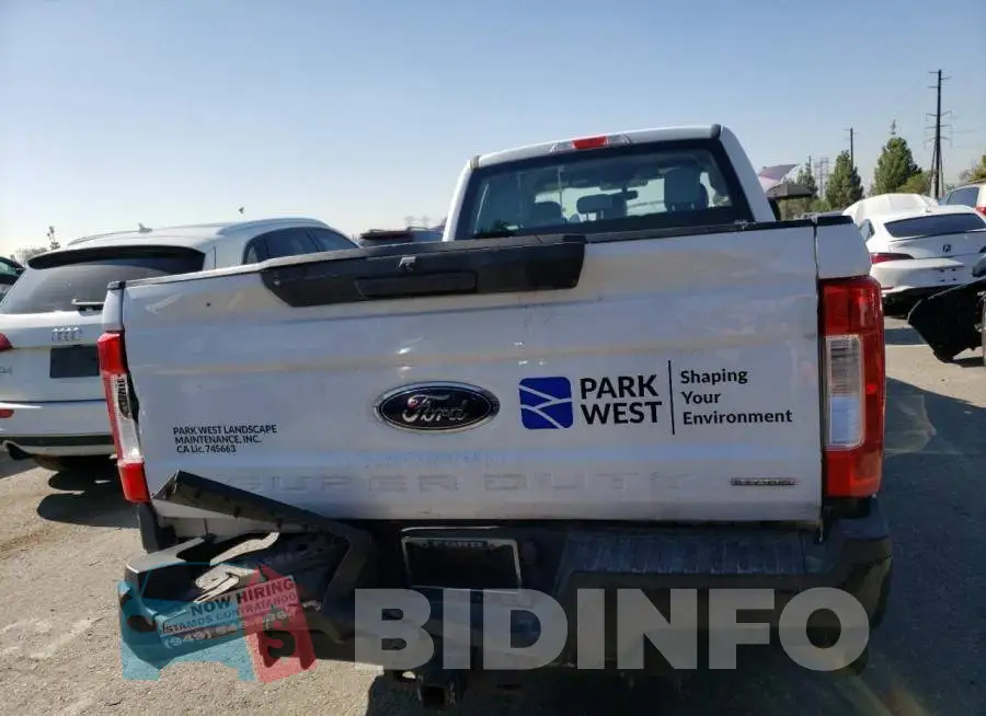 1FT7X2A69JEB98297 Photo# 6