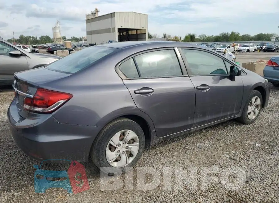 19XFB2F52EE044034 Photo# 3