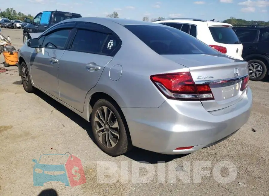 19XFB2F84EE242818 Photo# 2