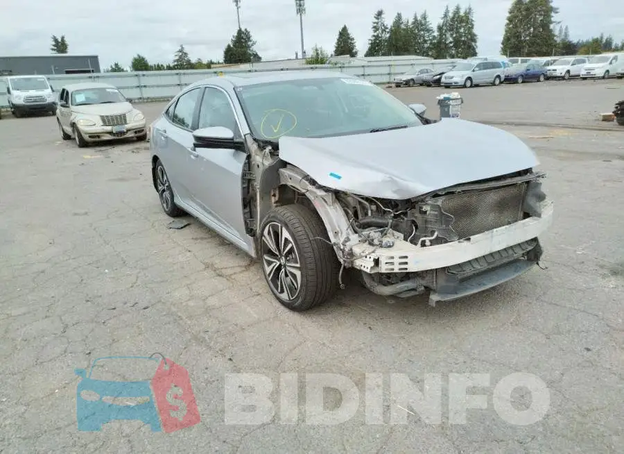 19XFC1F30GE217736 Photo# 1
