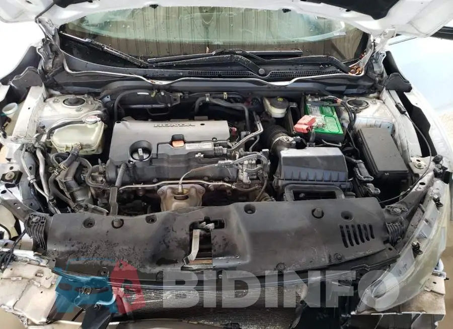 19XFC2F56GE007858 Photo# 11