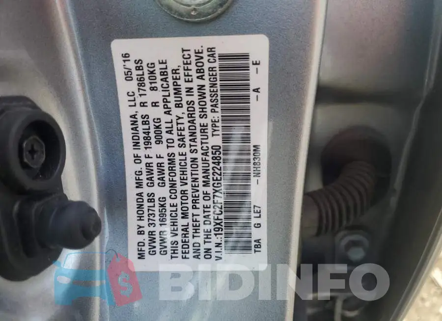 19XFC2F7XGE224850 Photo# 12