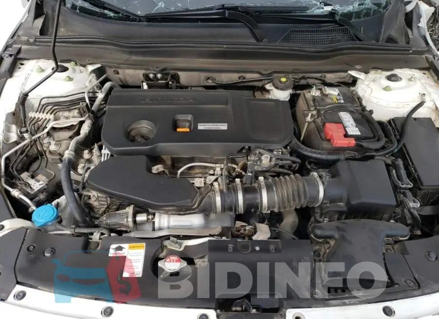 1HGCV2F37JA027558 Photo# 11