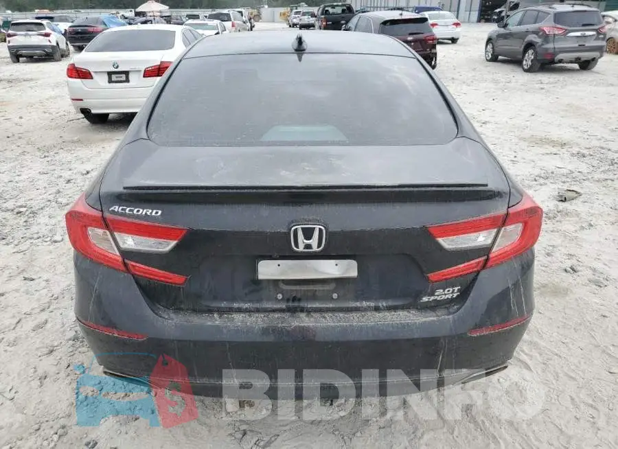 1HGCV2F37KA010261 Photo# 6