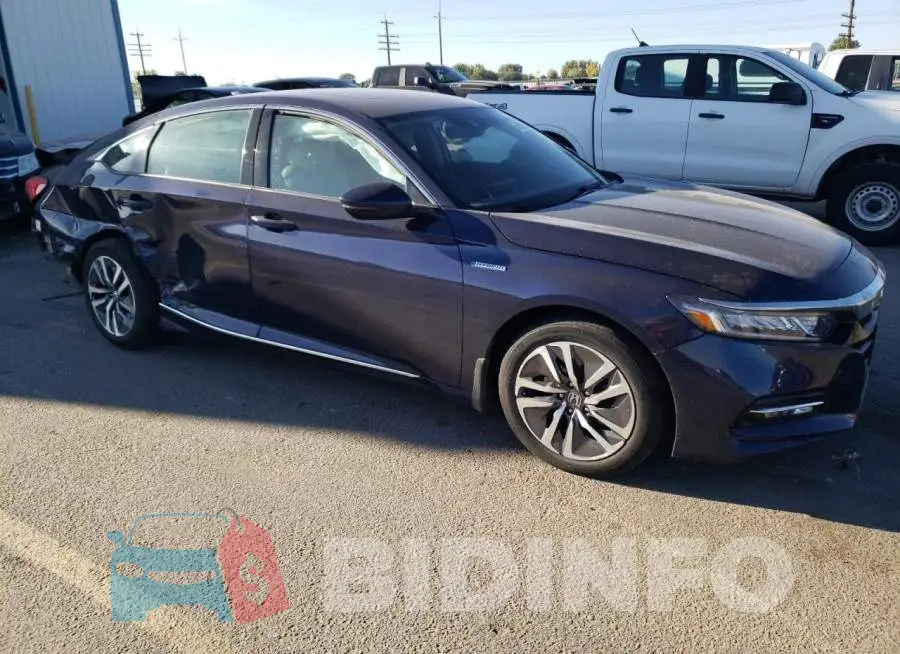 1HGCV3F52KA006402 Photo# 4