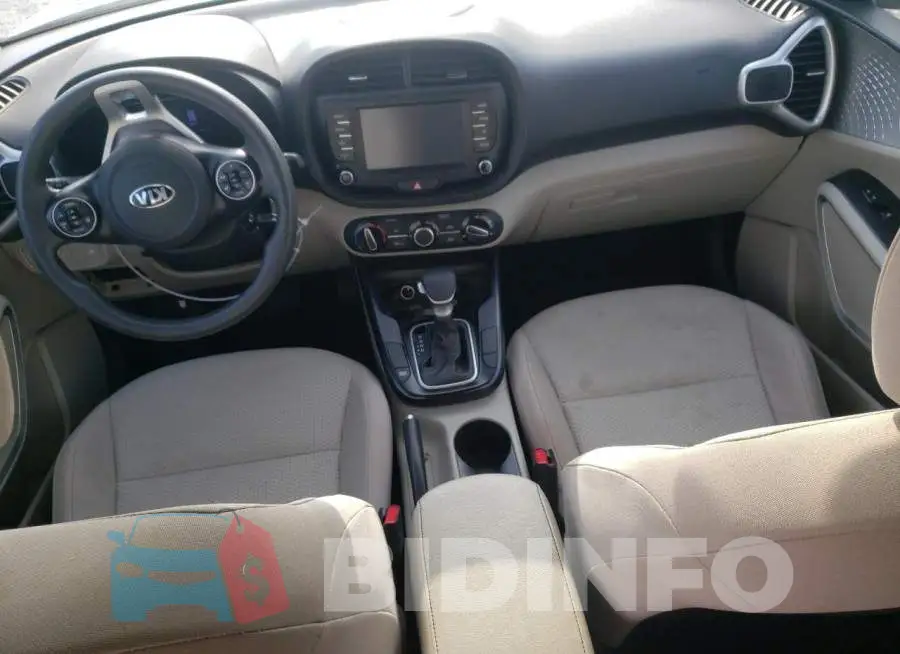KNDJ23AU6L7107194 Photo# 8