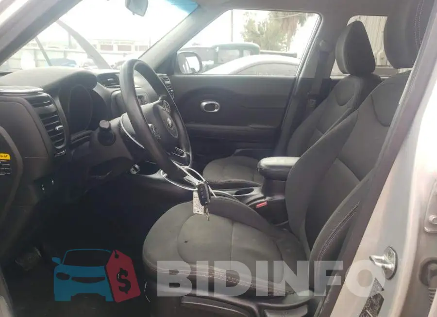 KNDJN2A22E7746112 Photo# 7