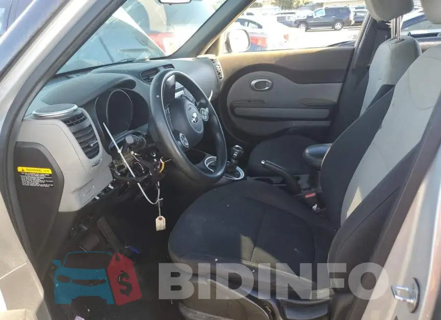 KNDJN2A23E7727729 Photo# 7