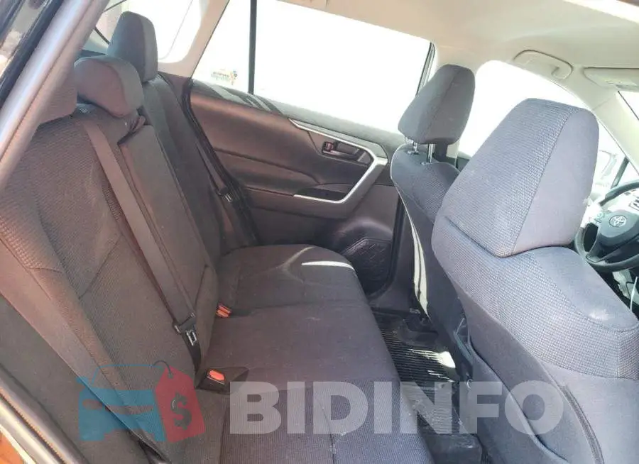 2T3F1RFV3MC251824 Photo# 11
