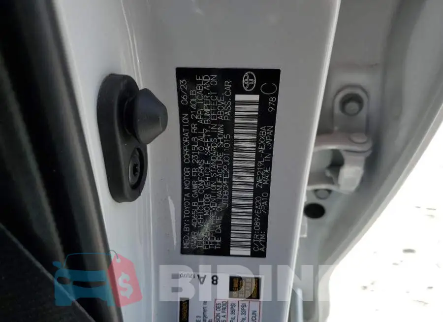 JTDBCMFE2PJ011015 Photo# 12