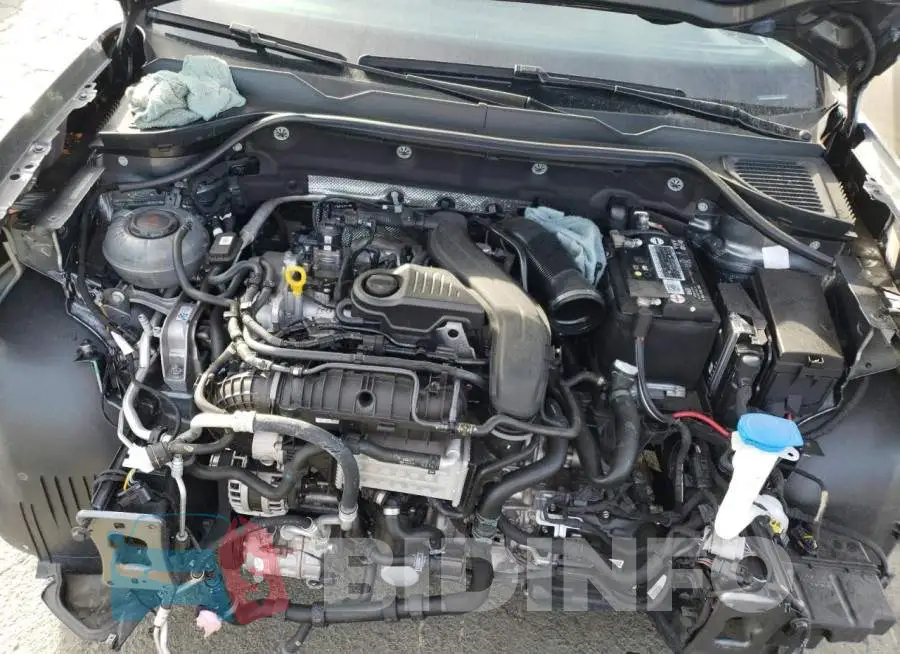 3VVLX7B29NM026683 Photo# 11