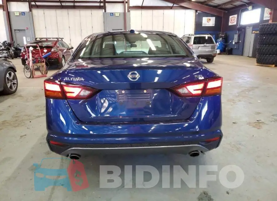 1N4BL4CV6MN359883 Photo# 6