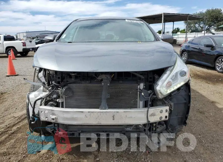 5N1AZ2MG8HN186684 Photo# 5