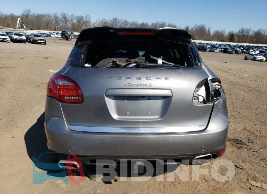 WP1AB2A23ELA59039 Photo# 6