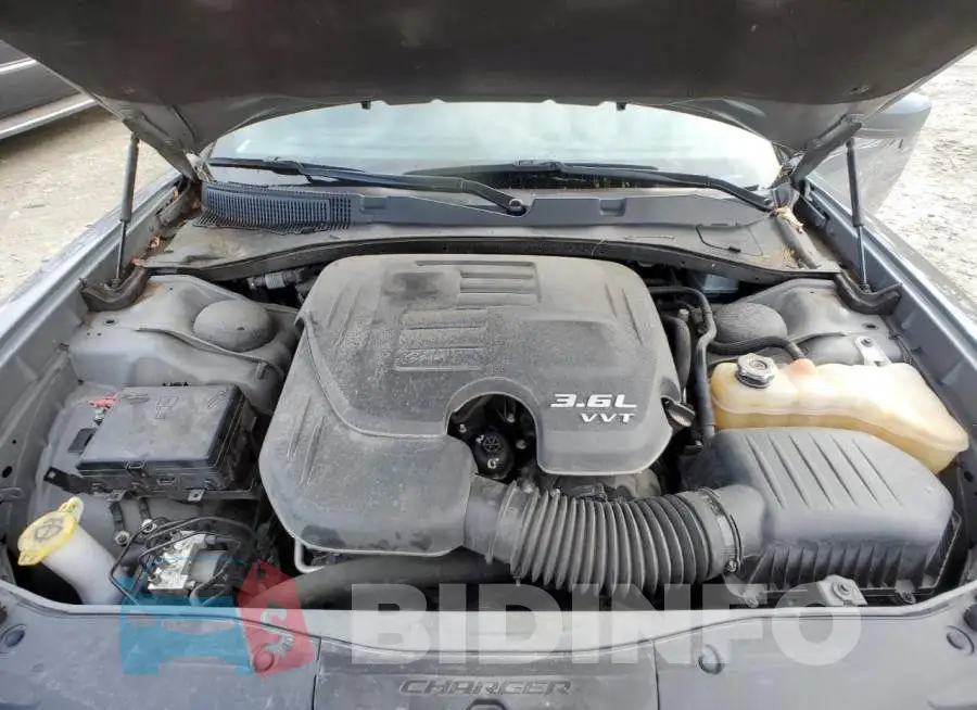 2C3CDXBG1JH180255 Photo# 11