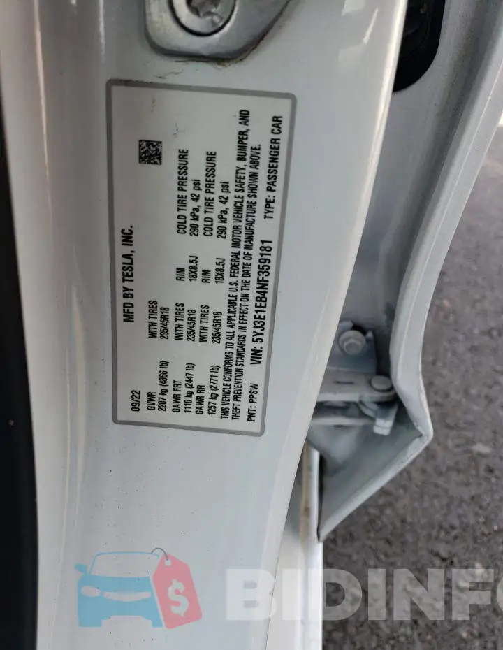 5YJ3E1EB4NF359181 Photo# 12