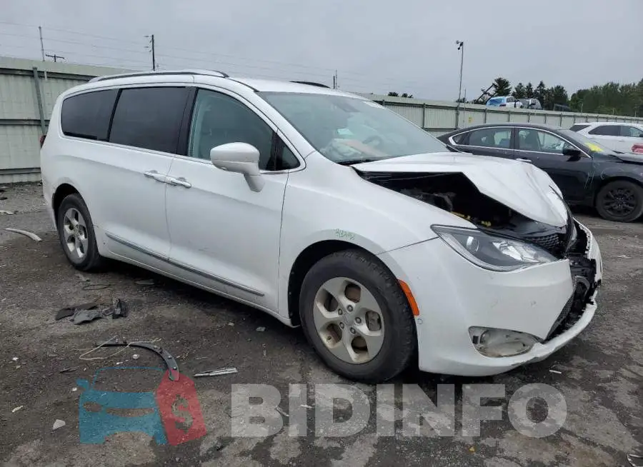 2C4RC1EG1HR532384 Photo# 4