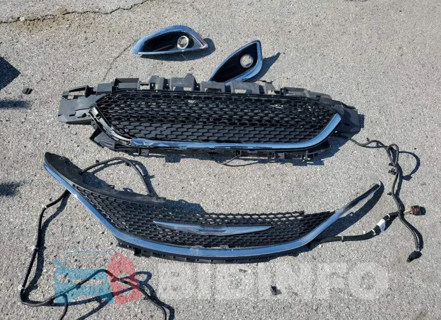 2C4RC1EG4HR656052 Photo# 13