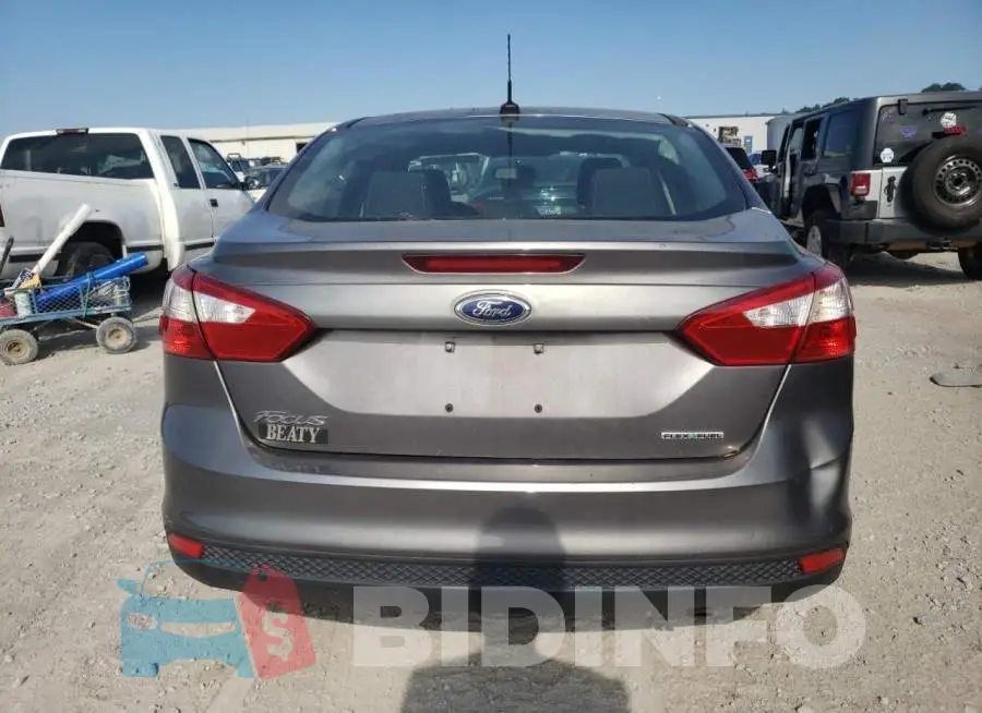 1FADP3E27EL245463 Photo# 6