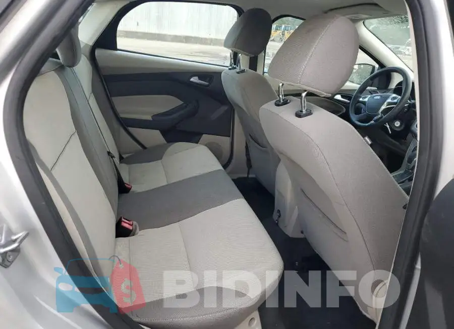 1FADP3F22EL356498 Photo# 10