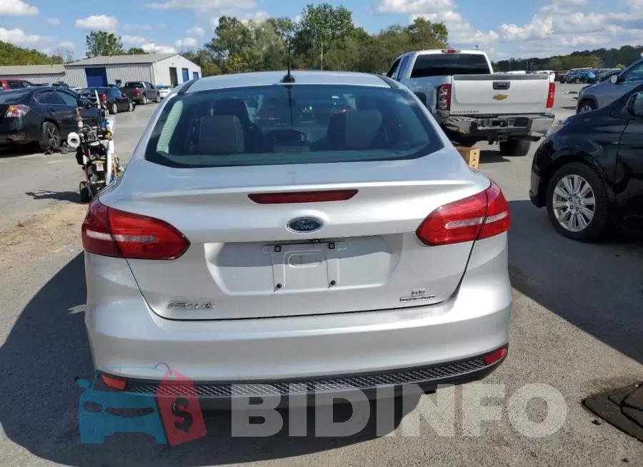 1FADP3F2XFL261057 Photo# 6