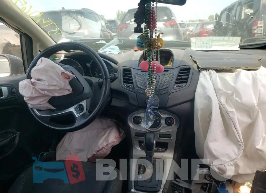3FADP4BJ7EM201706 Photo# 8
